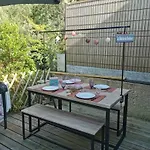 La Maison Du Bonheur Проживание в семье Сеньос