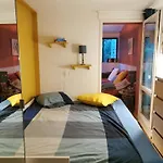 La Maison Du Bonheur Проживание в семье Сеньос