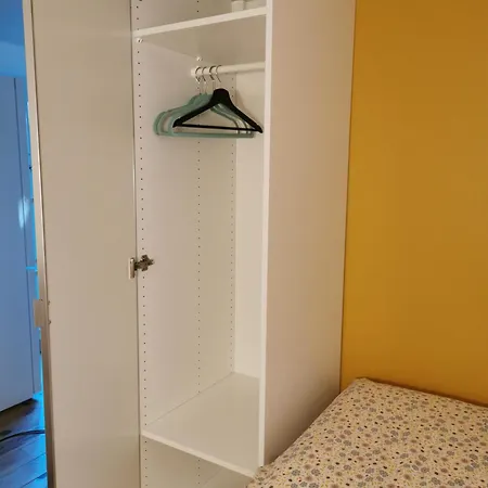 La Maison Du Bonheur Проживание в семье